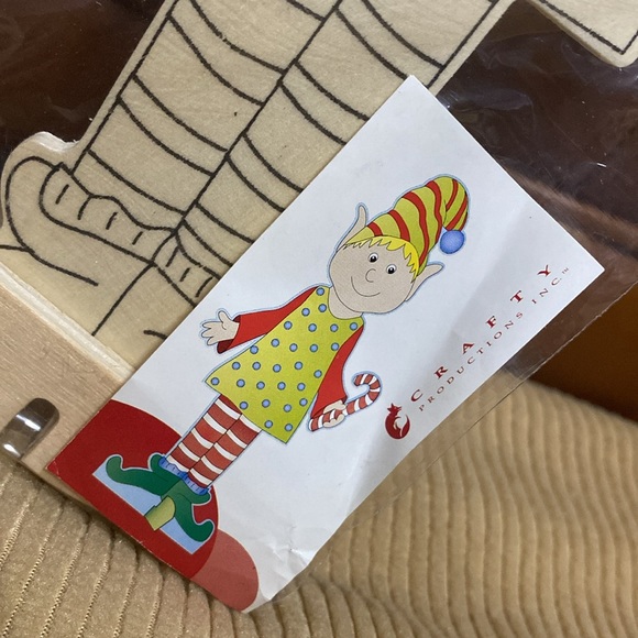 Vintage Crafty Designed By Mary B. Hetz Craft & Play Wood Stand -up Elf w/ Stand - Picture 7 of 8